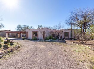 9500 E Walnut Tree Dr, Tucson, AZ 85749