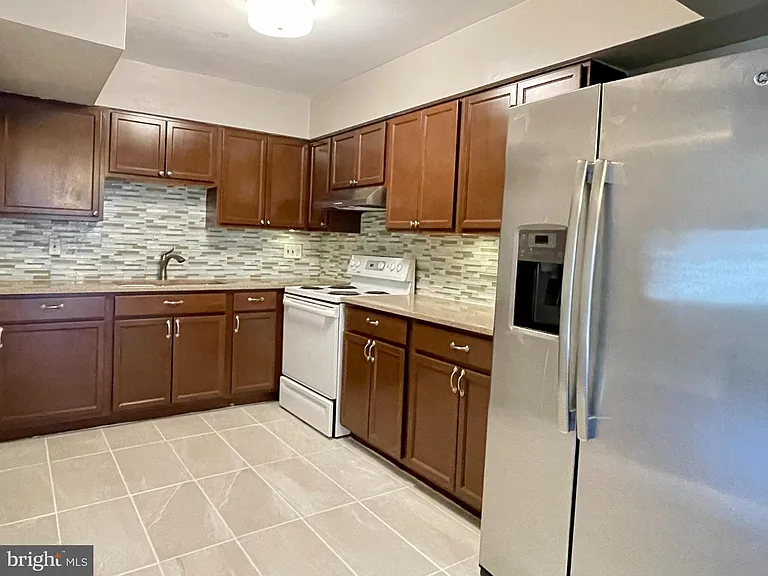 3808 Joshua Pl #44B — Photo 6