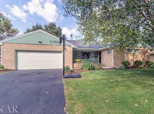 1110 Kern St, Normal, IL 61761