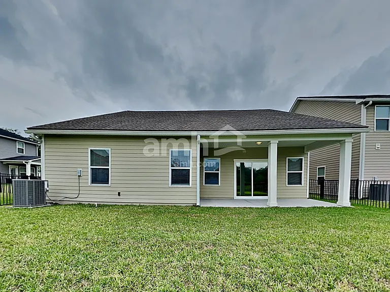 3135 Creek Village Ln — Photo 17