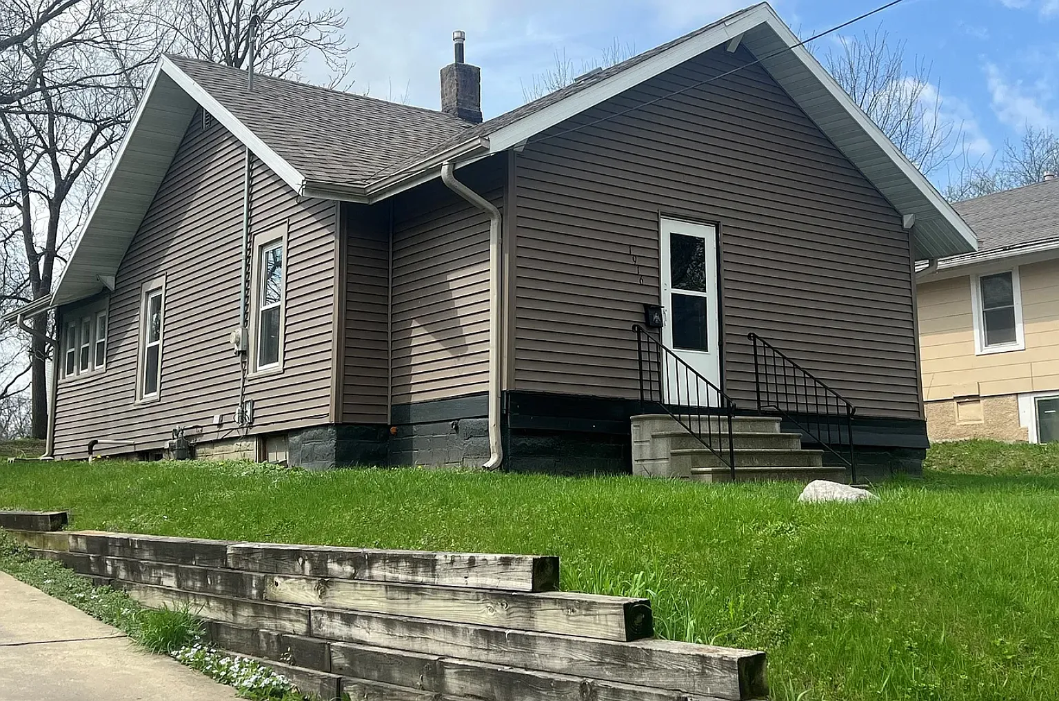 2 bed, 768 sqft, $1,175 — Photo 1