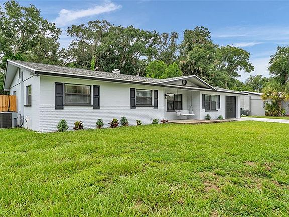4th image of 135 KENILWOOD LANE