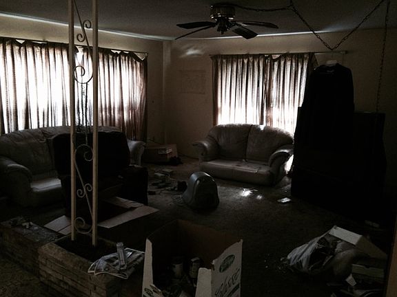 4th image of 922 Roseman Ct