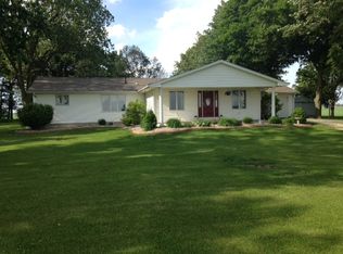 9946 W Hilvety Rd, Blue Mound, IL 62513