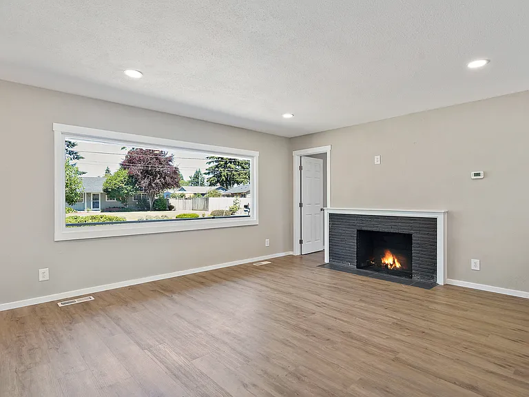8408 Dalton Dr SW — Photo 9