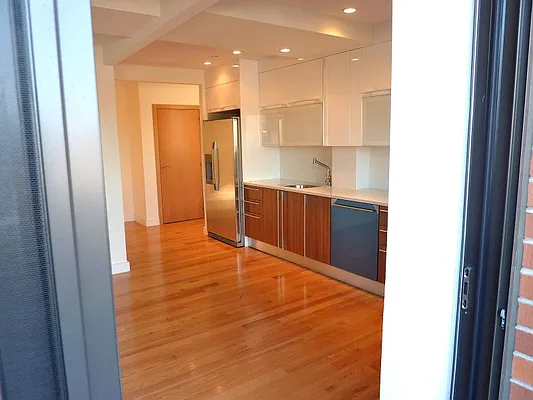 Rented by Vassiliou Group | media 42