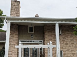126 W Henry St, Kaukauna, WI 54130