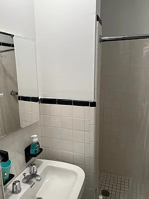 Rented by JMG Properties | media 10