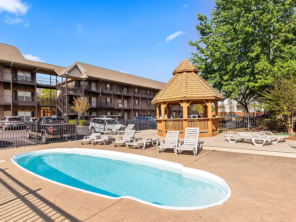 836 W Glenn Ave #107