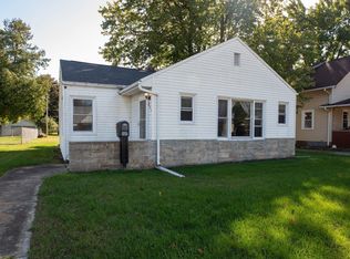 903 Illinois St, Walkerton, IN