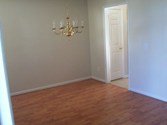 Formal Dining