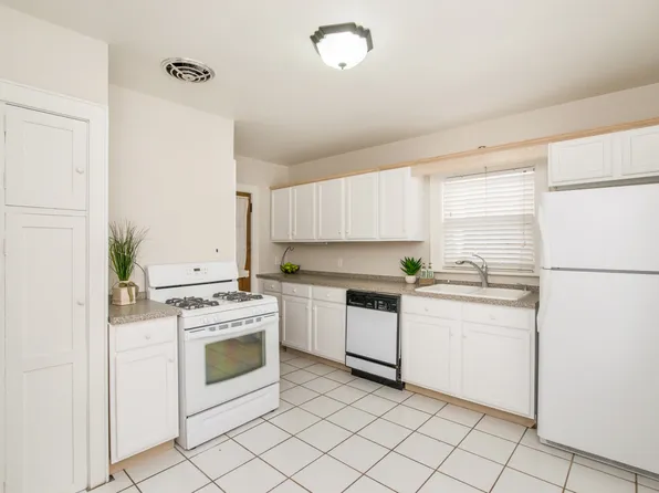 114 24th Street Dr SE, Cedar Rapids, IA 52403
