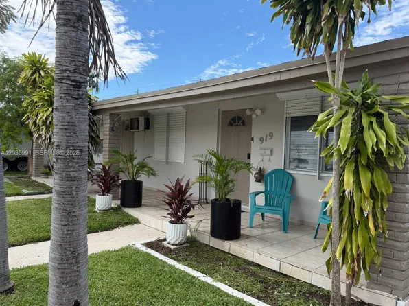 917 NE 10th St, Hallandale Beach, FL 33009