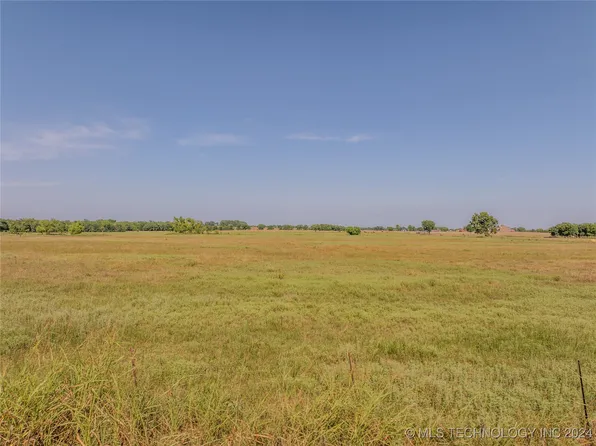 N 234th St W, Haskell, OK 74436