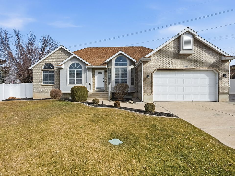 1st image of 991 E Merewood Ct