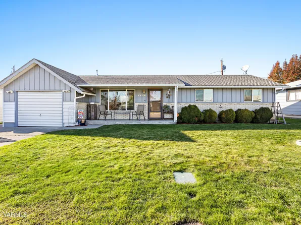 1116 S 30th Ave, Yakima, WA 98902