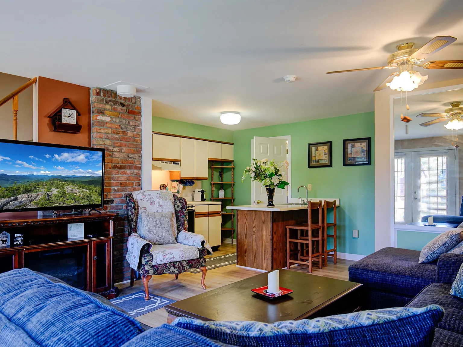 Freedom Village Condos — Photo 3