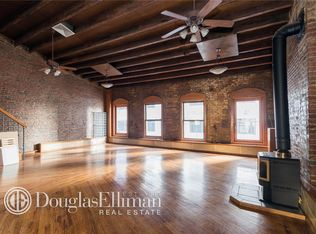 44 Water St, New York, NY 10004