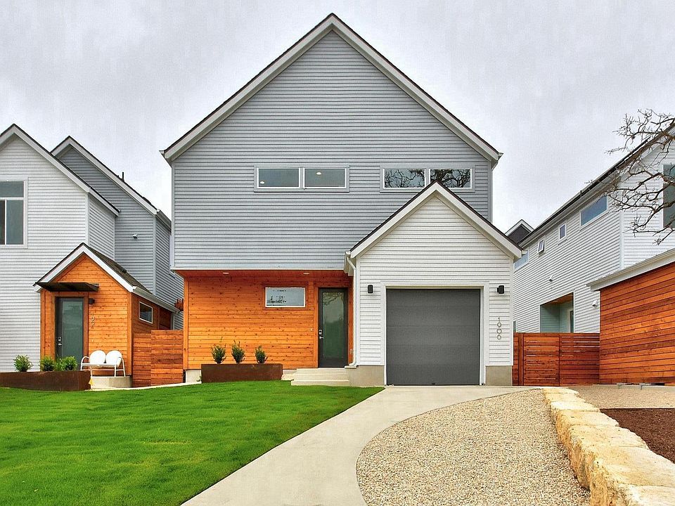 Recent energy efficient construction just minutes from DT