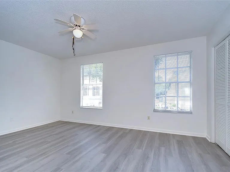 13937 Fletchers Mill Dr — Photo 30