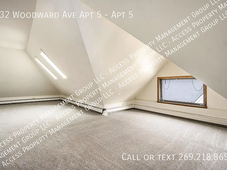 232 Woodward Ave #5 — Photo 3