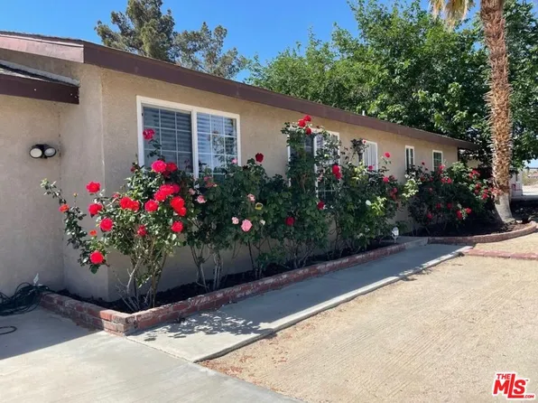 74077 Pinon Dr, Twentynine Palms, CA 92277