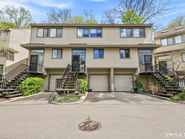 2435 Bedford Street #11C, Stamford, CT 06905