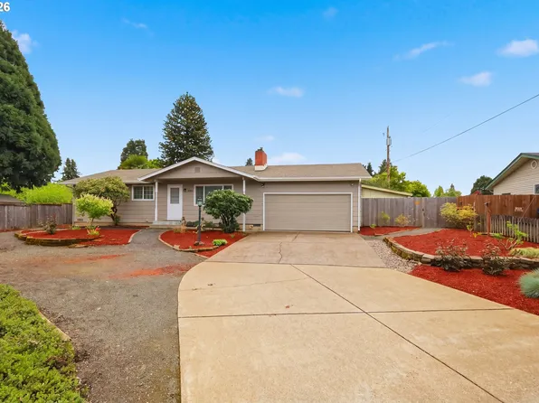 1125 Delrose Dr, Springfield, OR 97477