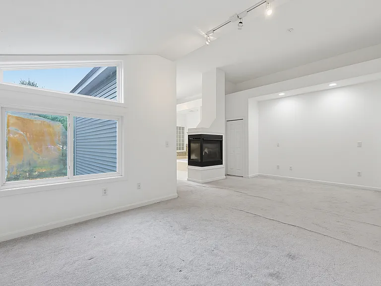 3101 Maple Brook Rd — Photo 18