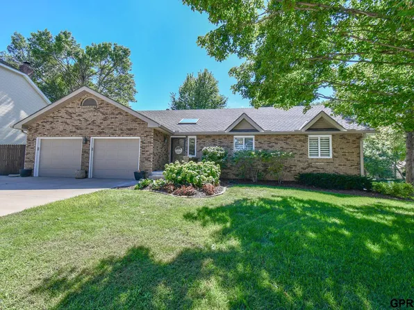 12347 Izard St, Omaha, NE 68154