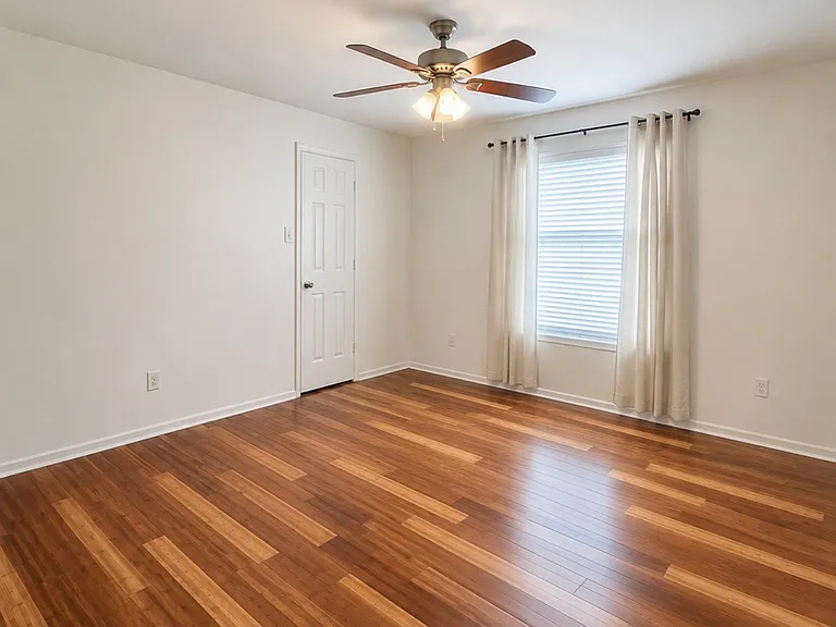 Fourth bedroom.
