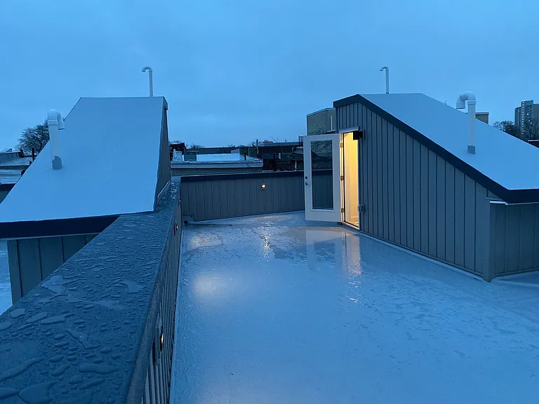 419 N Holly St — Photo 6