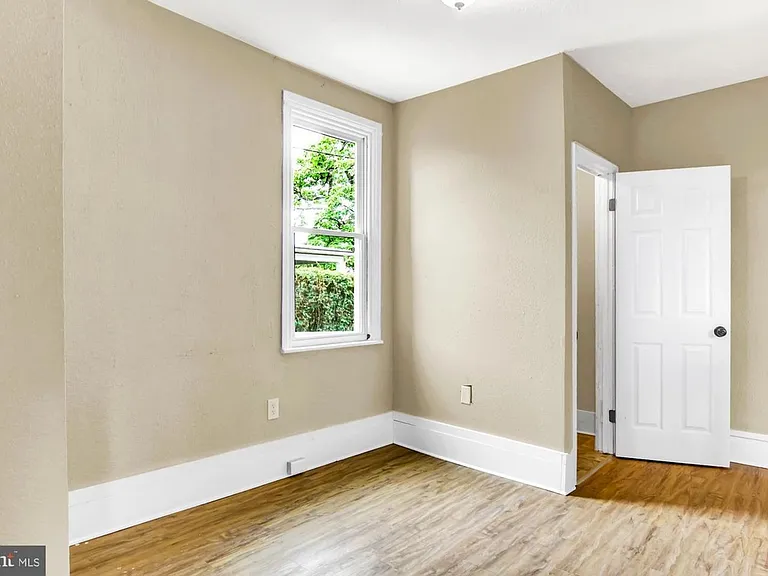 1020 Monroe St — Photo 17