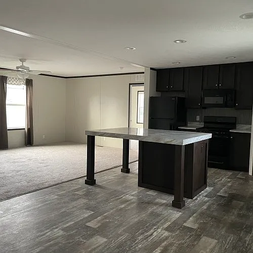 705 Ernest St — Photo 13