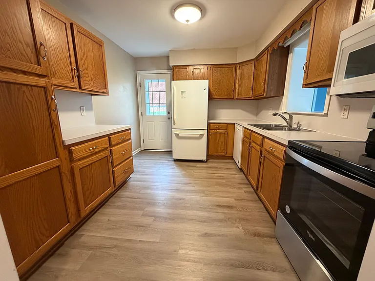 4538 Vest Dr — Photo 16