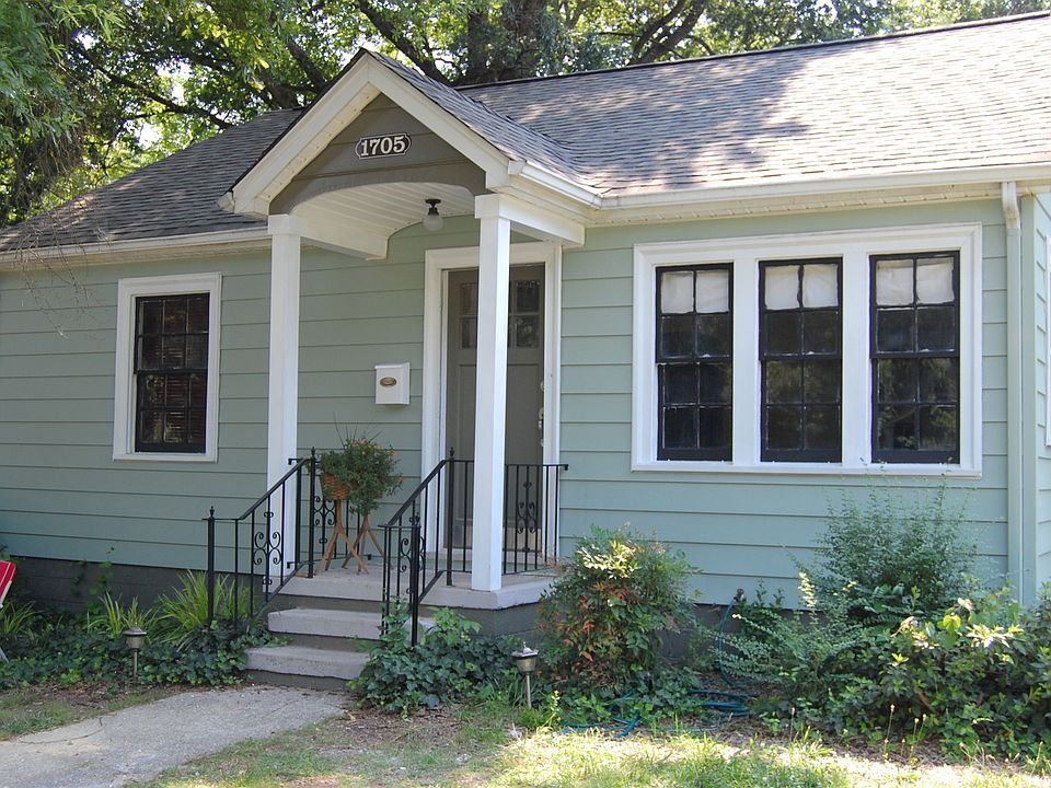 Exterior 2