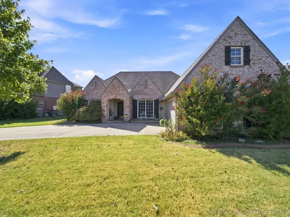 3104 N Oak Ave, Broken Arrow, OK 74012