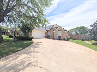 3306 Colonial Dr, Bossier City, LA 71111