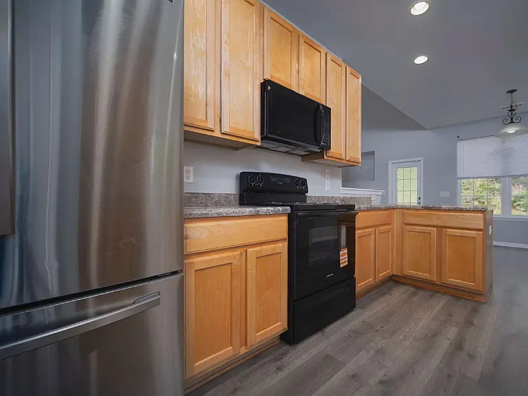 1030 Boxelder Ln — Photo 10