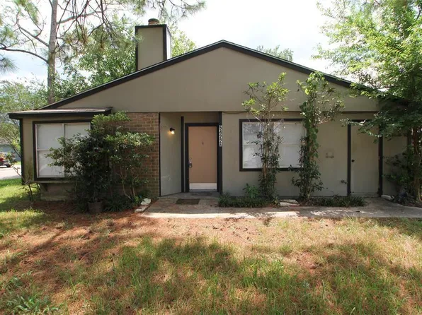 5422 Farley Dr #B, Houston, TX 77032