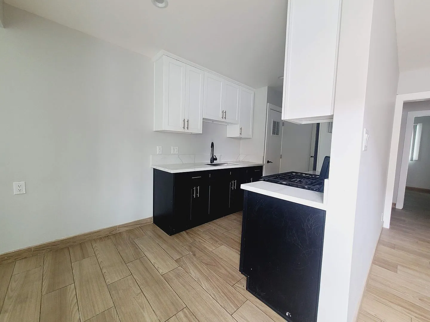 DNA Apartments 14921 Vanowen LLC — Photo 3