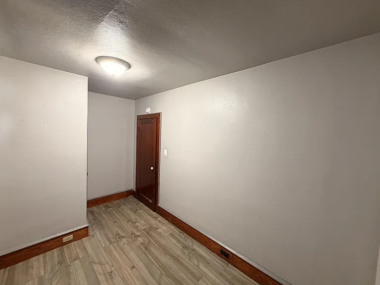 218 W Ridge St #2 — Photo 11