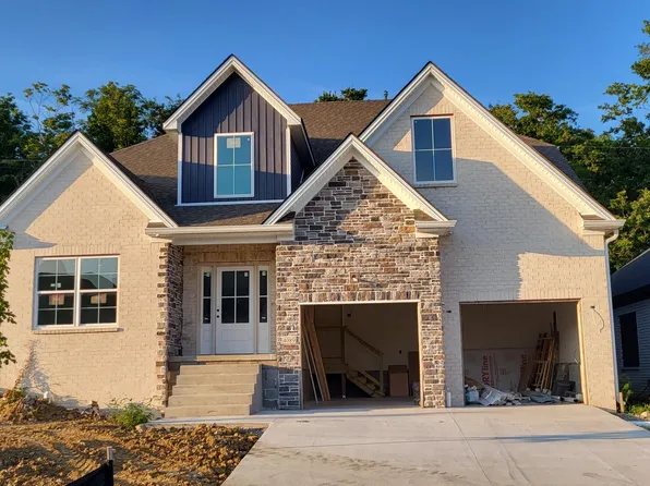 4089 Buttermilk Rd, Lexington, KY 40509