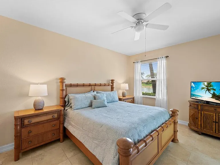 6815 Ascot Dr #102 — Photo 6