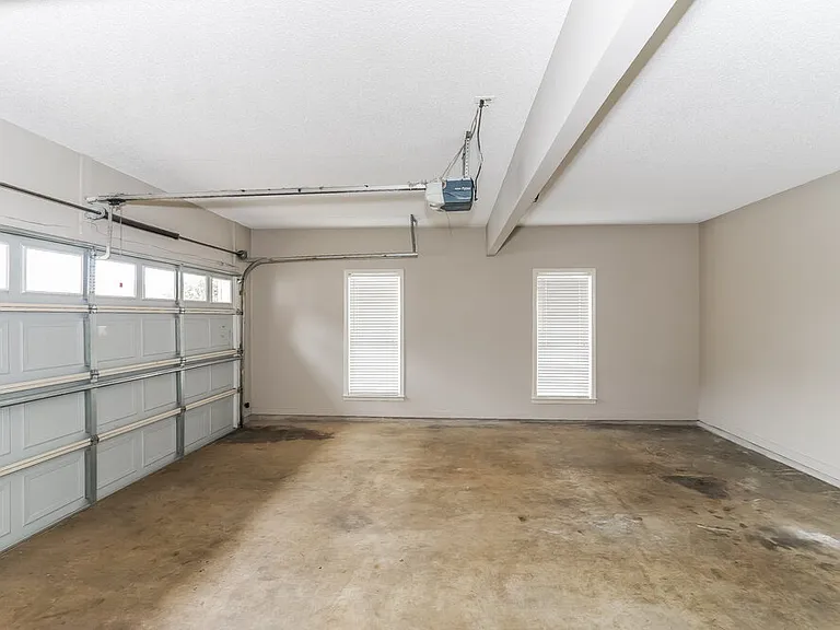 7743 Shadow Hills Dr — Photo 14