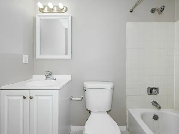 Village Square Townhomes