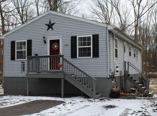 140 Laurel Rd, Mountain Top, PA 18707