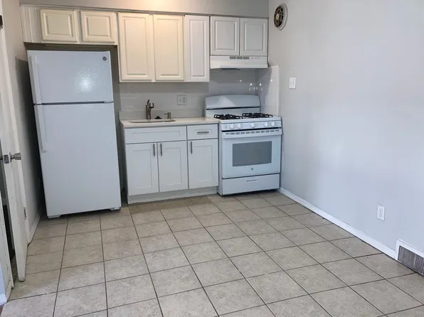 7326 Ruskin Rd, Philadelphia, PA 19151