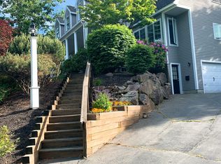 1 Windham Ln, Beverly, MA 01915