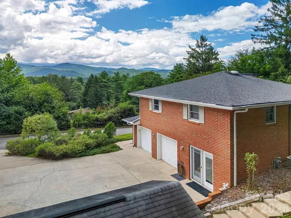 337 Delphia Dr, Brevard, NC 28712